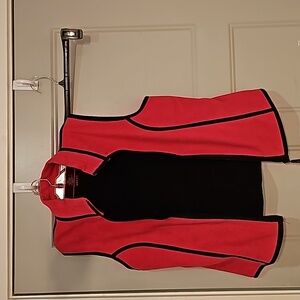 Hot pink vest, size large